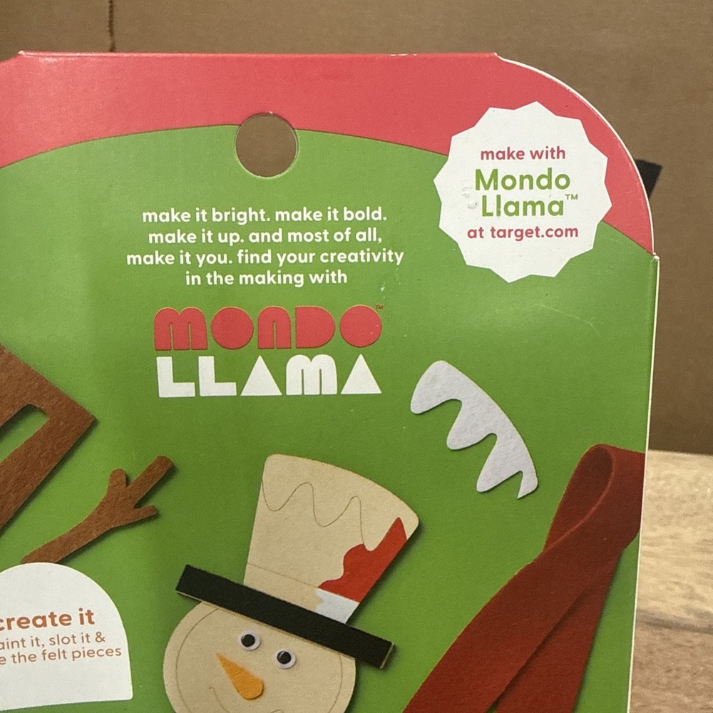 Mondo Llama 3d Wood Craft Kit Christmas Paint - Picture 4 of 6